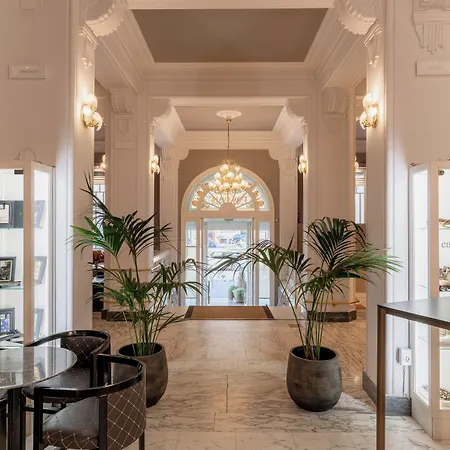 埃斯普奈德酒店 酒店 4*