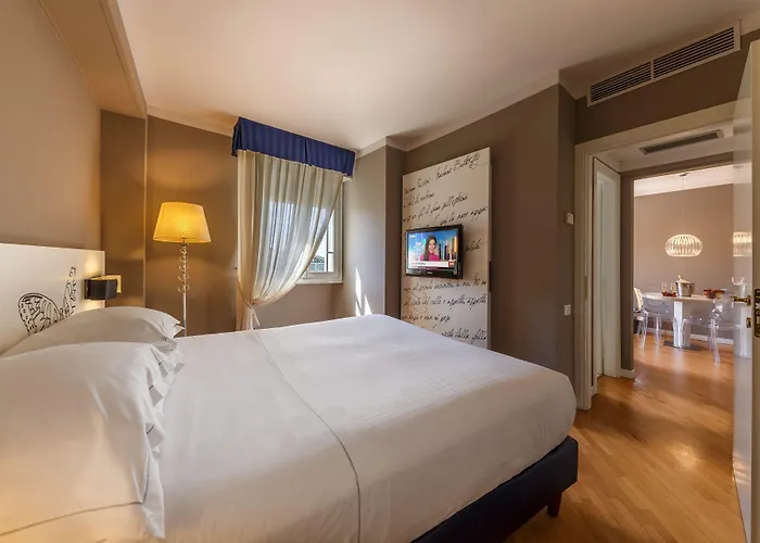 酒店 埃斯普奈德酒店 维亚雷焦